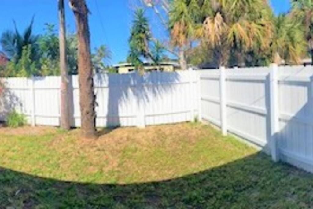 Sparkling 2Bed 1Bath Beach Home - Unit 214 Cocoa Beach Extérieur photo