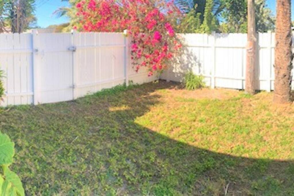 Sparkling 2Bed 1Bath Beach Home - Unit 214 Cocoa Beach Extérieur photo